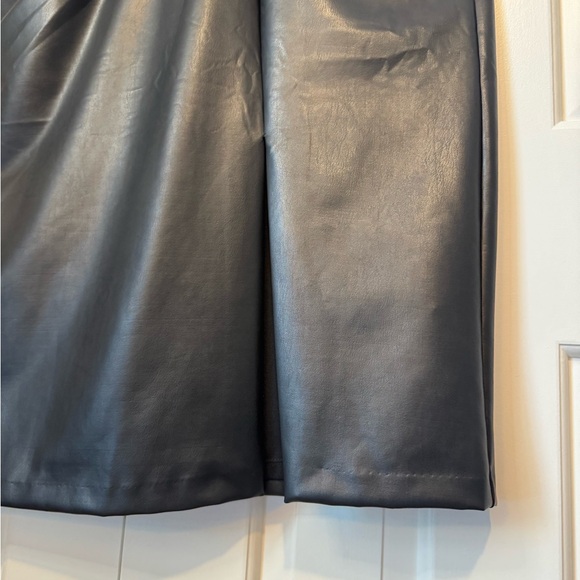 Express Faux Leather Twist Front Dress sz XL - Picture 8 of 9